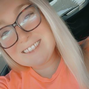 Meet your Posher, Aryn